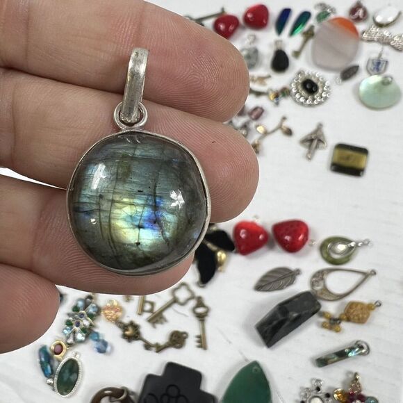 Focal Points Mix Lot Stone Unique Pendants And Jewelry Making Findings Vintage + - Picture 8 of 16